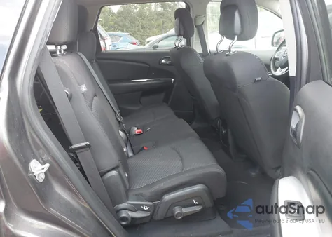 2017 Dodge Journey Crossroad z USA, uszkodzony, nr VIN 3C4PDCGB4HT517313